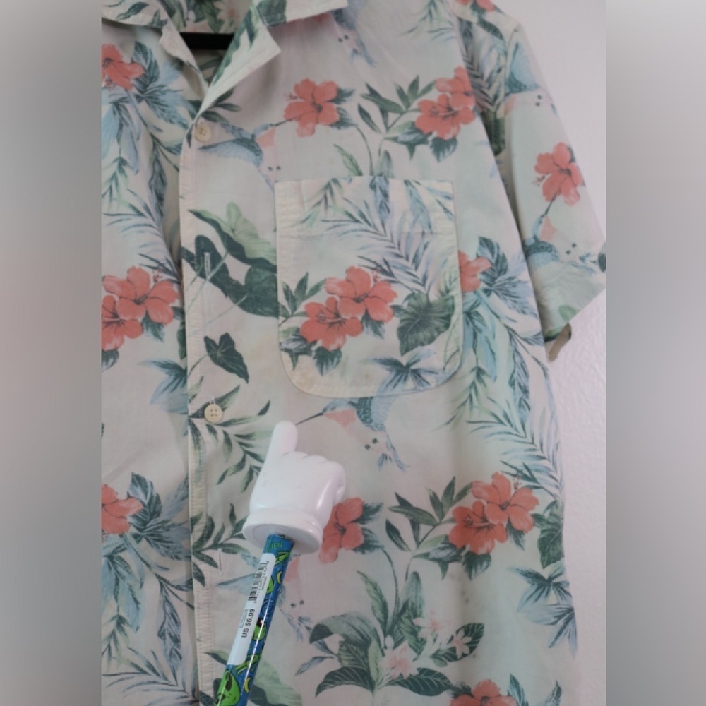 American Eagle Outfitters Blue and White Casual Button Down Shirt Hawaian Sz XS - Picture 12 of 13